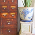 F101 1HermitageAntiquesHonitonApothecaryBankOfDrawers F101 1HermitageAntiquesHonitonApothecaryBankOfDrawers